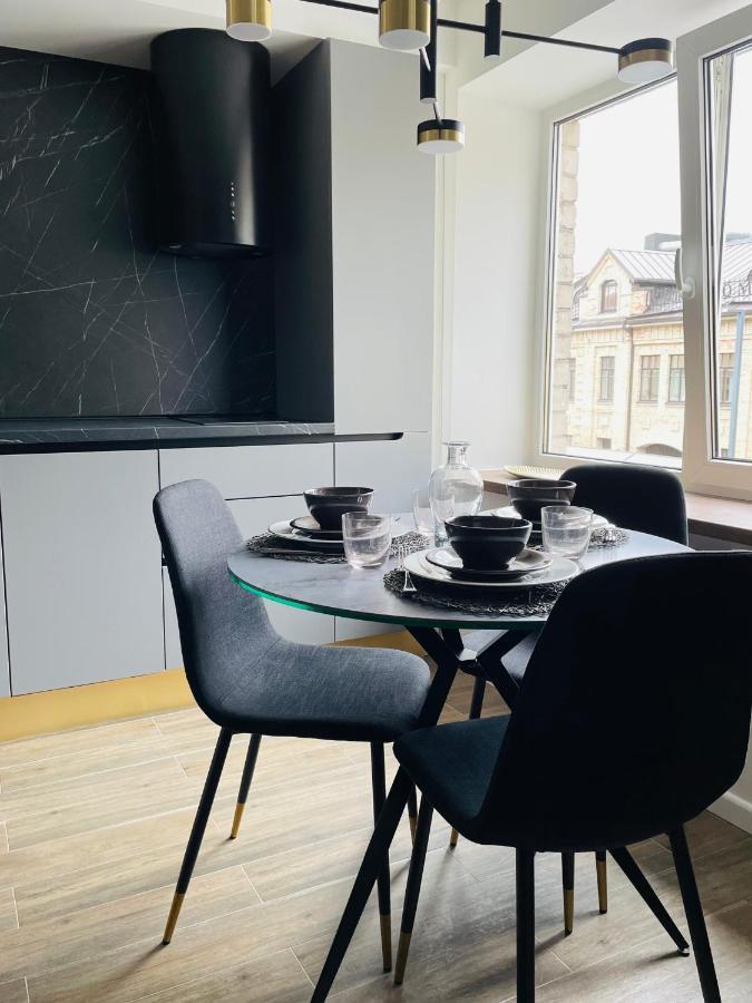Siauliai 'Four Sisters' Apartment ภายนอก รูปภาพ