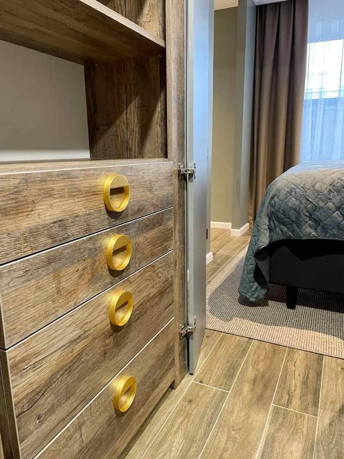 Siauliai 'Four Sisters' Apartment ภายนอก รูปภาพ