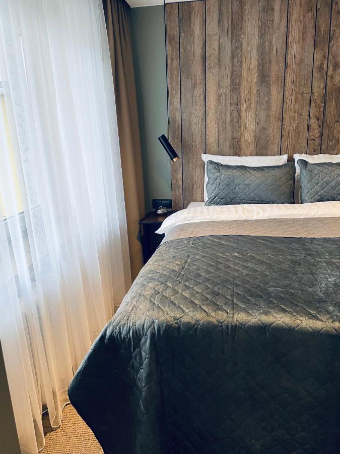 Siauliai 'Four Sisters' Apartment ภายนอก รูปภาพ