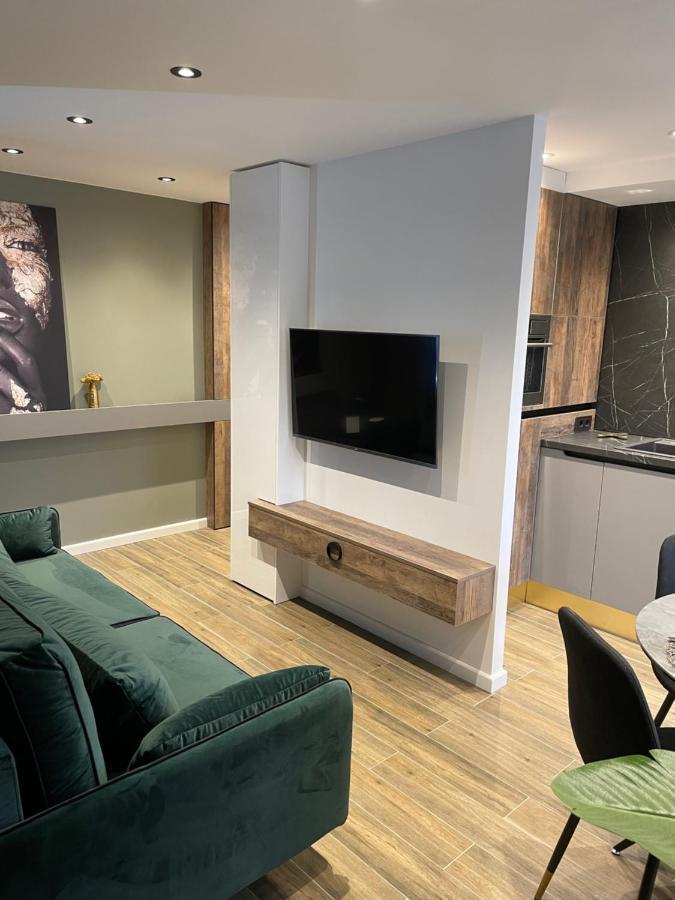 Siauliai 'Four Sisters' Apartment ภายนอก รูปภาพ