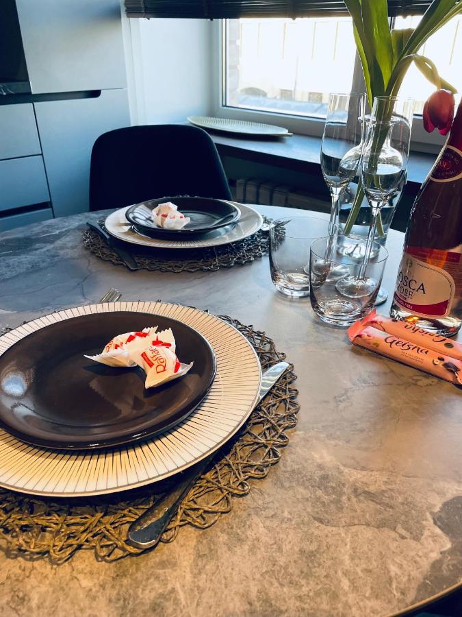 Siauliai 'Four Sisters' Apartment ภายนอก รูปภาพ